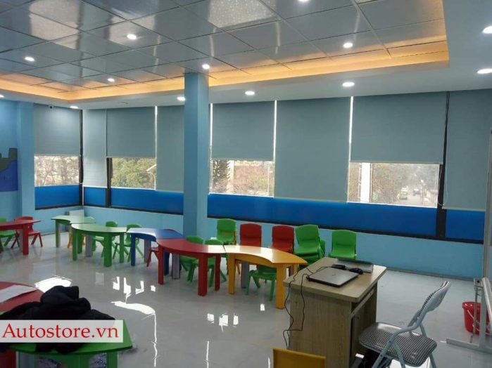 Rèm cửa sổ lớp học cản nắng