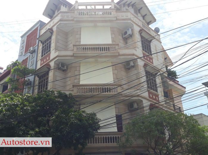 Bạt thả tự cuốn che nắng mưa