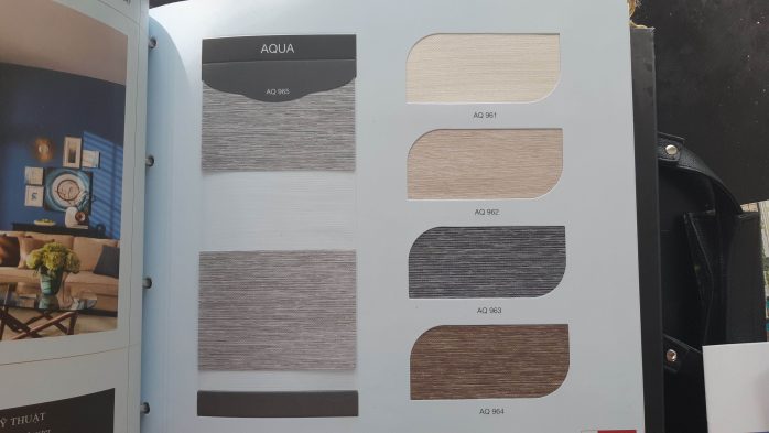 Rèm cầu vồng AQUA